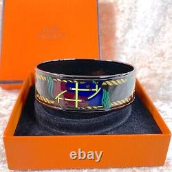 Authentic HERMES Bangle Bracelet Black Enamel Quadrige Horse Black Rim 65 withCase