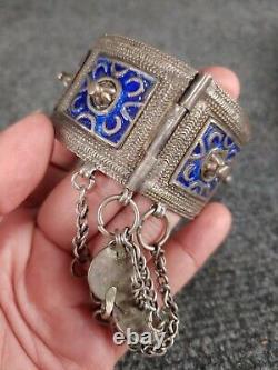 Beautiful Vtg Berber blue Enamel Silver Coral Tribal Bangle bracelet