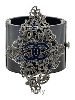 CHANEL Métiers d'Art Paris Shanghai Gripoix 2010 Black Cuff Bangle Goossens gyuh