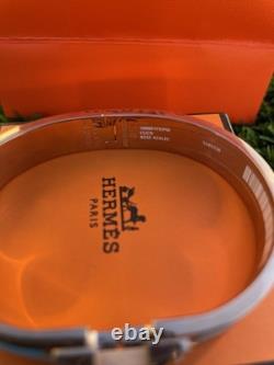 Hermes Women's White Clic H Bracelet