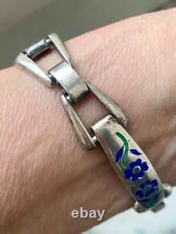 Lovely vintage'70s Italian sterling silver marked floral enamel bracelet