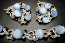 MAZER Unsigned Blue Glass Moonstone Rhinestone Enamel Bracelet Dress Clip Set