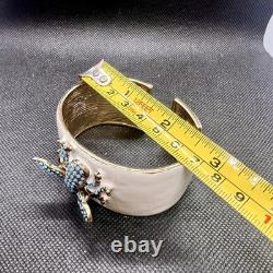 Rare Vtg Kenneth Jay Lane White Enamel Hinged Blue Turquoise Bee Cuff Bracelet