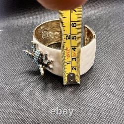 Rare Vtg Kenneth Jay Lane White Enamel Hinged Blue Turquoise Bee Cuff Bracelet