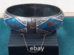 Sterling Silver Hinged Bangle Bracelet w. Blue & White Enamel Inlay, Elephants +