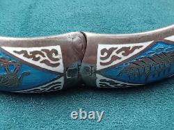 Sterling Silver Hinged Bangle Bracelet w. Blue & White Enamel Inlay, Elephants +