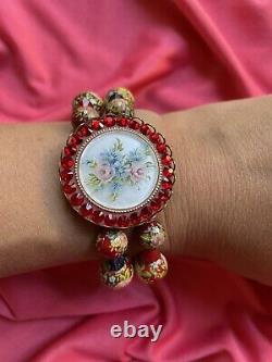 Tarina Tarantino Vintage Red Pink Rosebud Blue Wild Flower Floral Cameo Bracelet