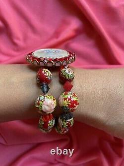 Tarina Tarantino Vintage Red Pink Rosebud Blue Wild Flower Floral Cameo Bracelet