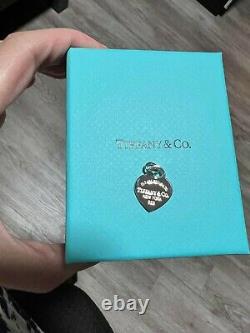 Tiffany & CO silver Return to Tiffany blue heart tag pendant bracelet charm