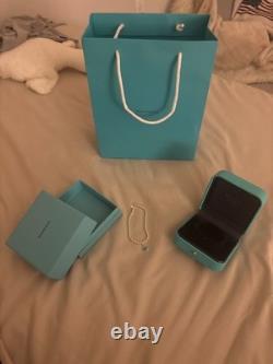 Tiffany & Co. Classic Unisex Sterling Silver Blue Enamel Heart Bracelet