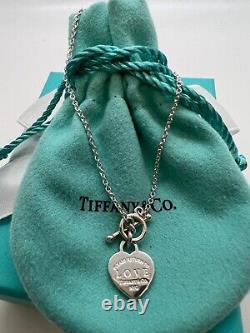 Tiffany &Co RTT Blue Enamel Heart Charm Love Toggle Bracelet Sterling Silver 925