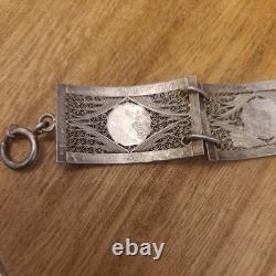 VINTAGE SILVER FILIGREE BRACELET WITH ENAMEL BLUE FLOWERS Tests as Silver