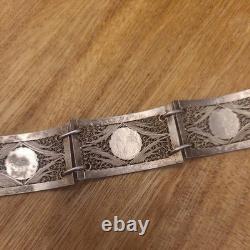 VINTAGE SILVER FILIGREE BRACELET WITH ENAMEL BLUE FLOWERS Tests as Silver