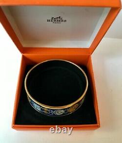 Very interesting Hermes Blue Enamel/Gold Horse shoe & chain bangle 7 size