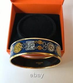 Very interesting Hermes Blue Enamel/Gold Horse shoe & chain bangle 7 size