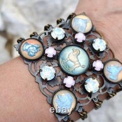 Vintage Beautiful Rare find Bracelet Dogs Lowers pink blue crystal dogs enamel r