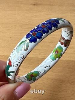 Vintage Chinese Cloisonné Enamel Hinged Bangle Bracelet White Blue Green Floral