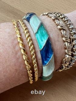Vintage Cream Aqua Navy Blue Pearlized Enamel Hinged Bangle Bracelet Gold Tone
