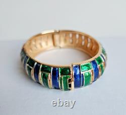 Vintage Crown Trifari Gold-Tone Basket Weave Bangle Bracelet Fits 6-6.5 Wrist