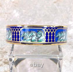 Vintage HERMES Émail Bangle Bracelet Blue Enamel Horse Gold Rim Size 65
