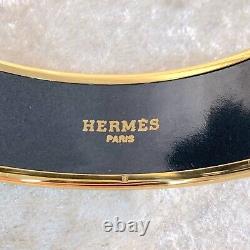 Vintage Hermes Enamel Bangle Bracelet White Enamel Horse Car Gold Rim 65 with Case