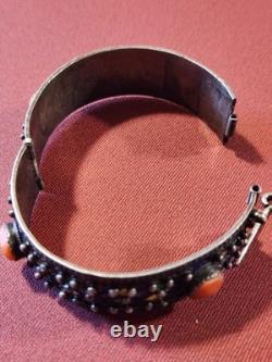 Vintage Silver, Enamel & Coral Hinged Bracelet WithO The Chain