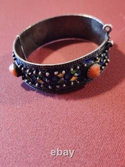Vintage Silver, Enamel & Coral Hinged Bracelet WithO The Chain